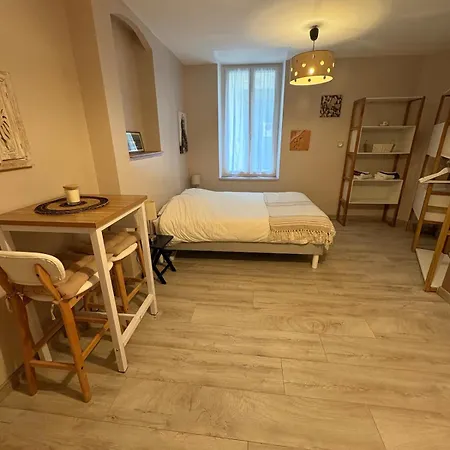 Cosy Avec Cour Privée Appartement Fleury (Aude)