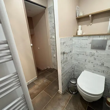 Cosy Avec Cour Privée Fleury (Aude)